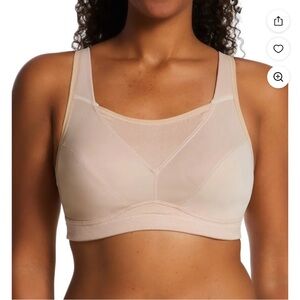 Woman’s Playtex Bounce Control Wireless Moisture Wicking SportsBra Taupe 46G NWT